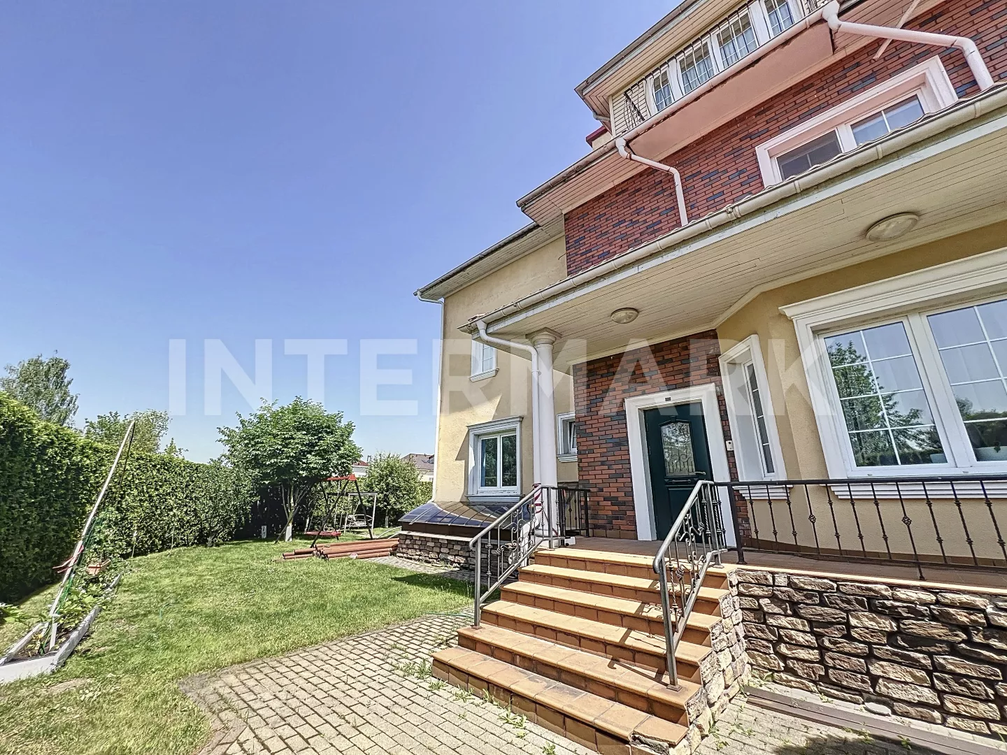 Снять в аренду Дом, 11 комнат  Резиденция Ангелово, Фото 1