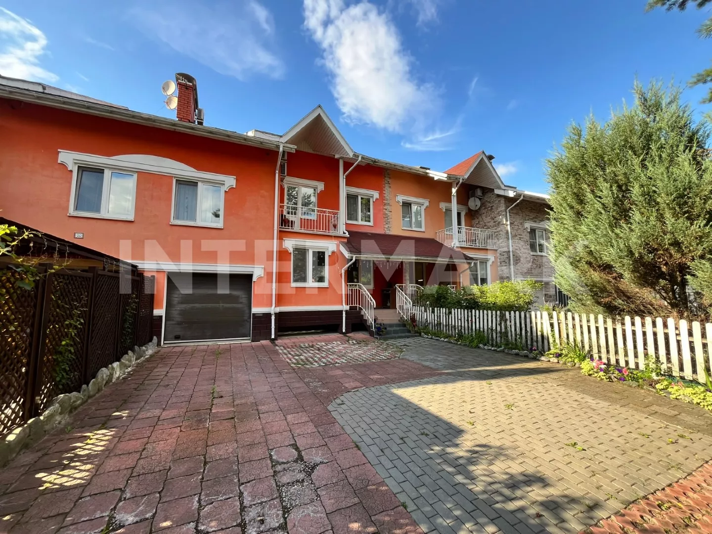 Снять в аренду Дом, 4 комнаты  Нижняя Подгорская ул., Фото 1