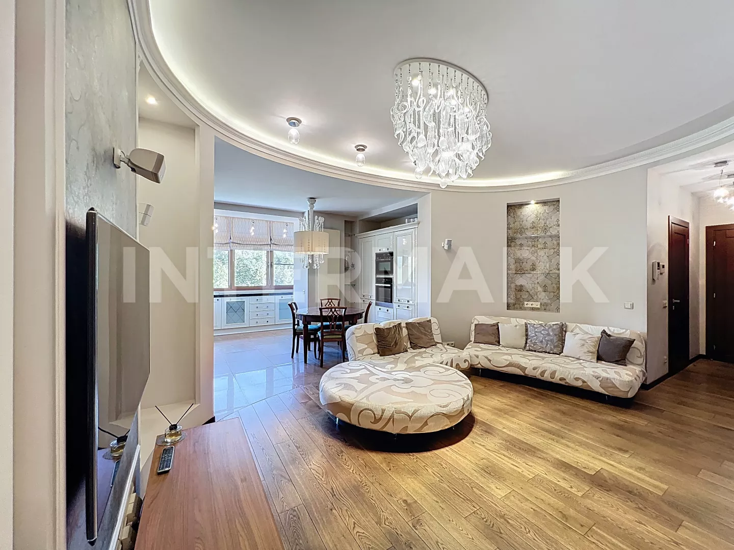 Rent Apartment, 3 rooms  Krupskoy Street, 1, Photo 1