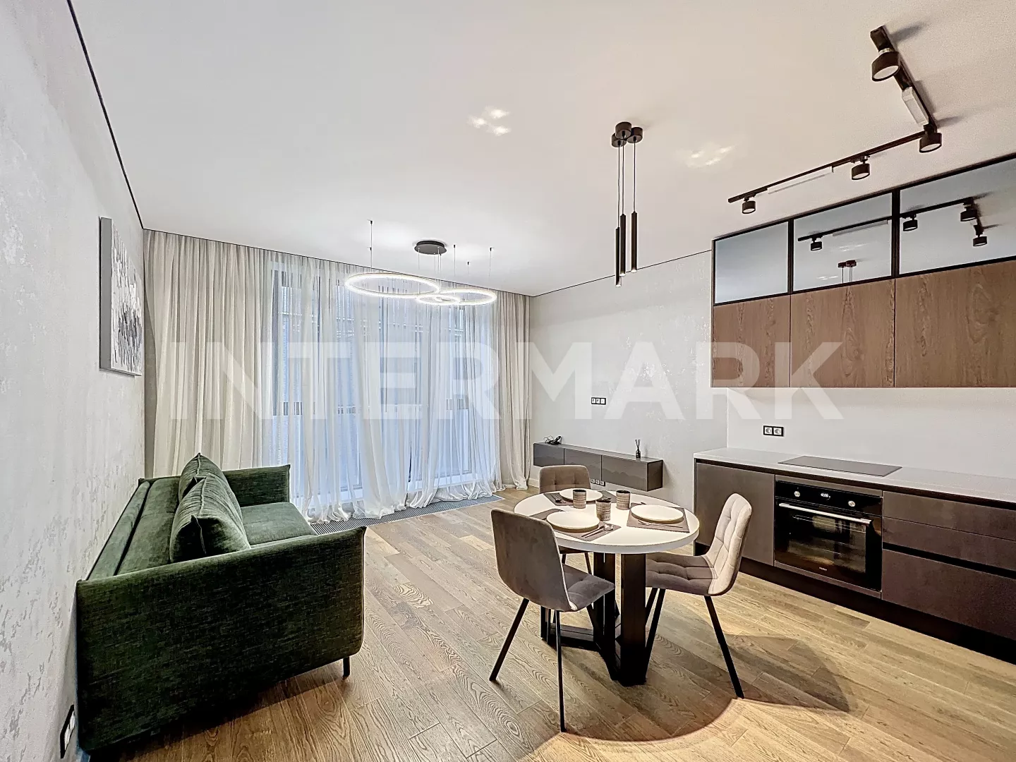 Rent Apartment, 3 rooms  Stremyanniy Lane, 2, Photo 1