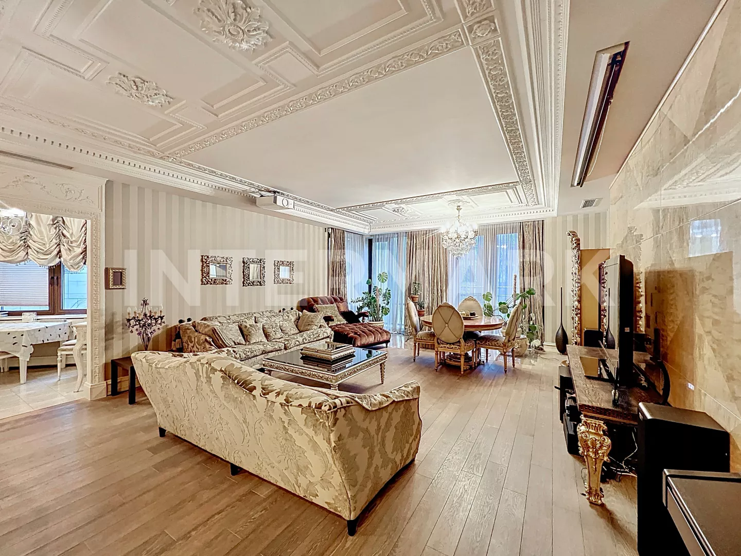 Снять в аренду Квартира, 4 комнаты ЖК Новая Остоженка 1-й Зачатьевский переулок, 5, Фото 1