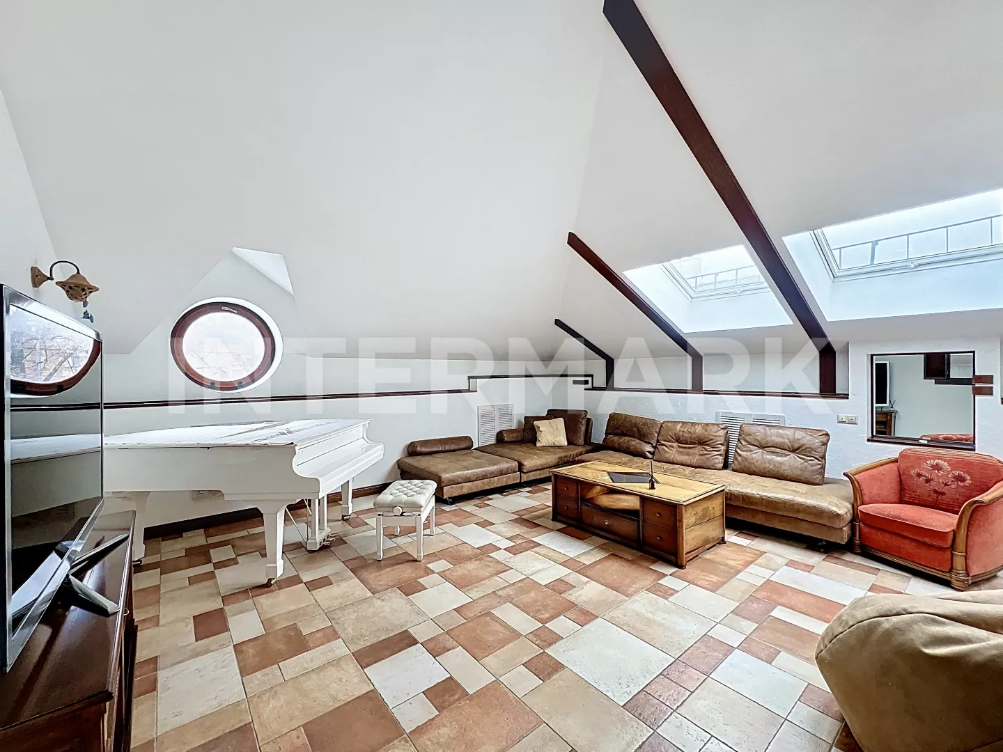 Rent Apartment, 5 rooms  Tsvetnoy Boulevard, 28, str. 1, Photo 1