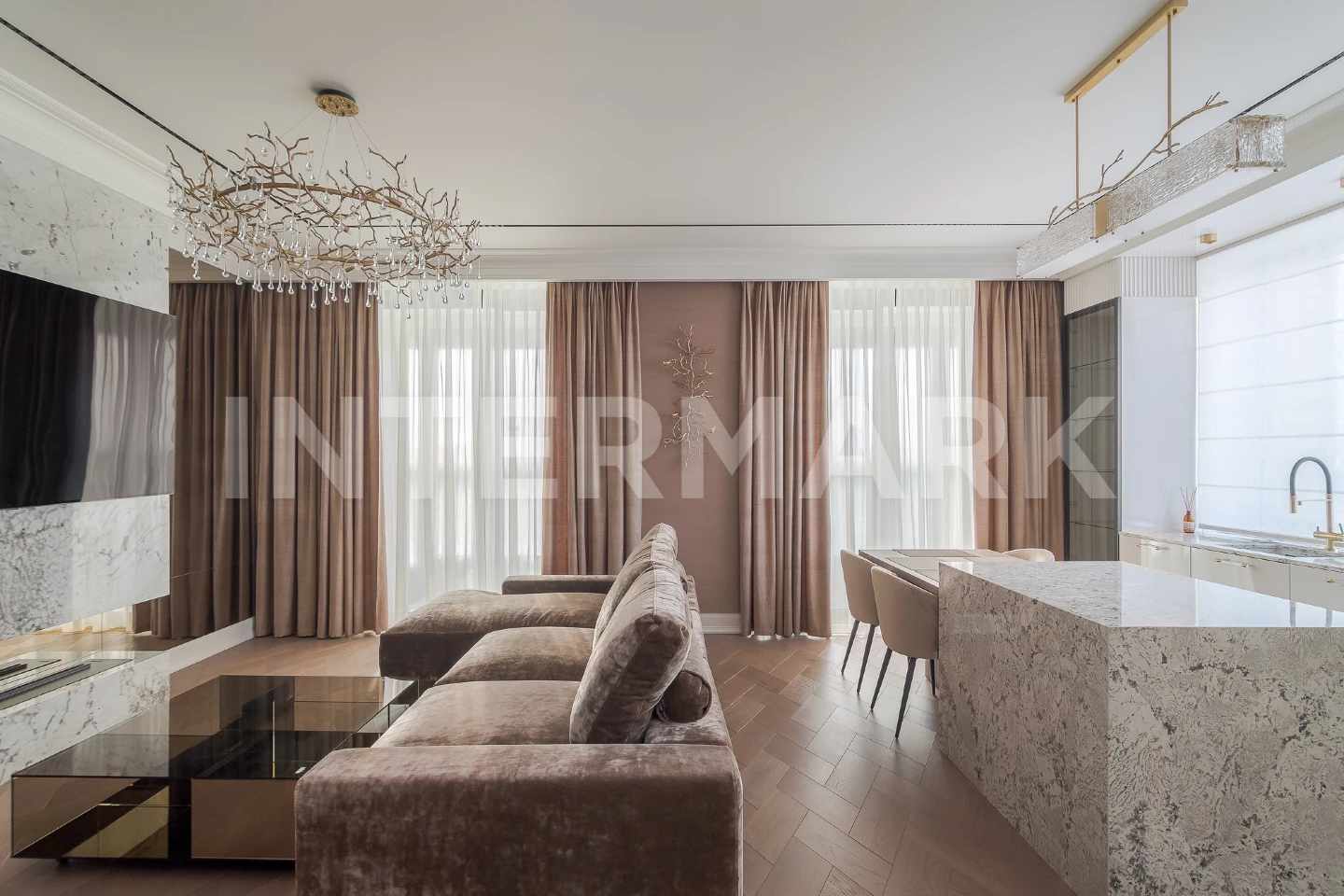 Снять в аренду Квартира, 3 комнаты улица Виктора Маслова, 2, Фото 1