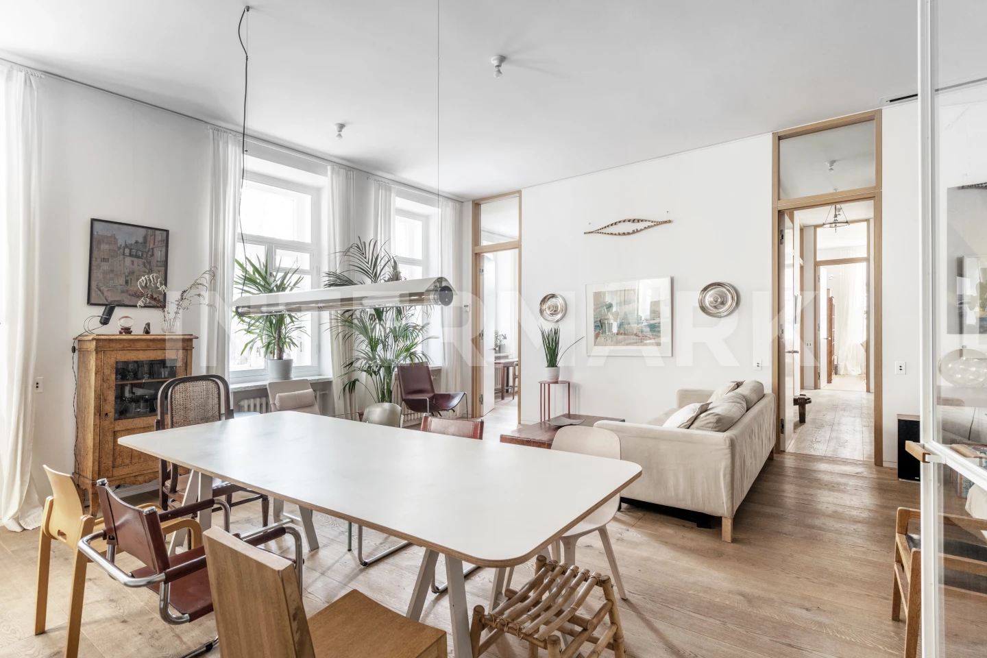 Снять в аренду Квартира, 4 комнаты  Малый Лёвшинский переулок, 7, стр. 1, Фото 1