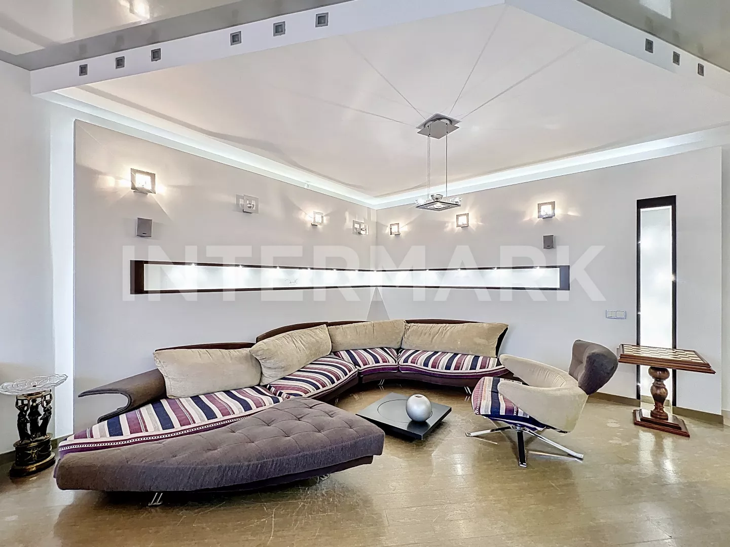 Снять в аренду Квартира, 4 комнаты  улица Красная Пресня, 7, Фото 1