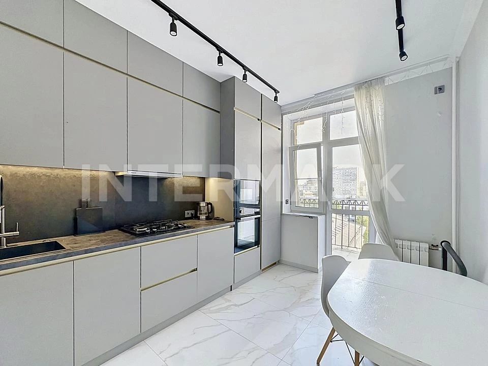 Снять в аренду Квартира, 2 комнаты  Космодамианская набережная, 4/22, корп. Б, Фото 1