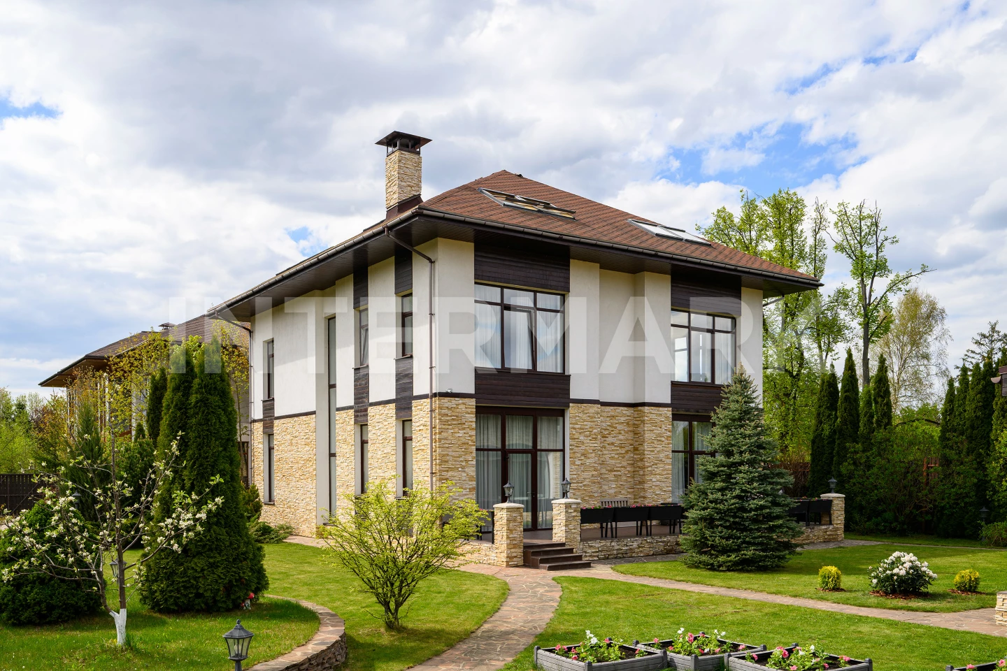 Rent House, 10 rooms Promenad 1 Kievskoe, Photo 1