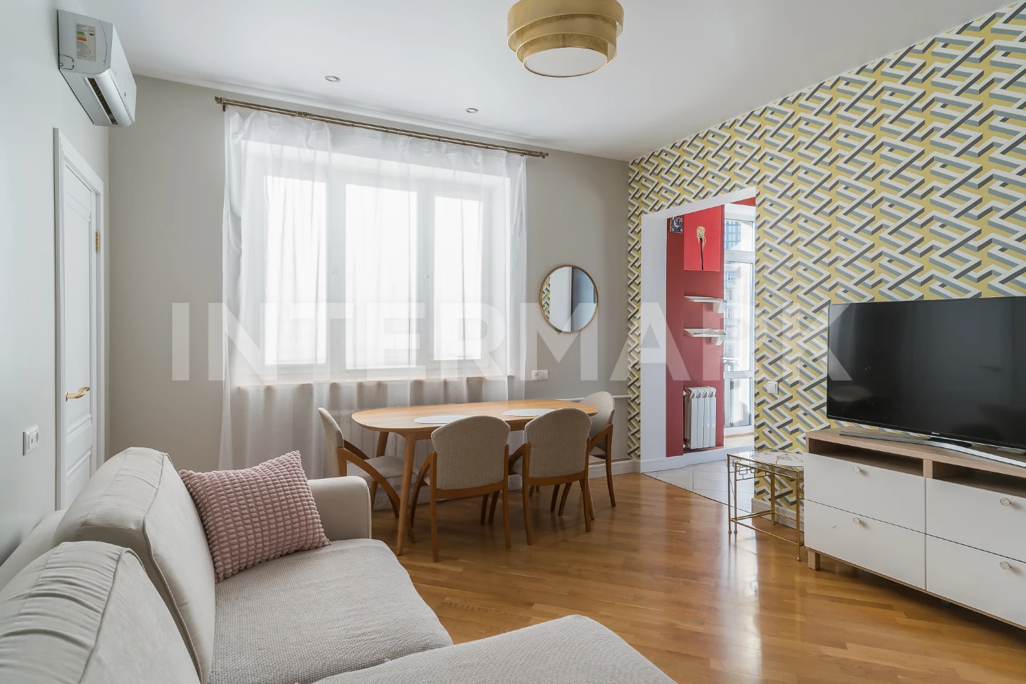 Rent Apartment, 3 rooms Novoslobodskaya Street, 62, korp. 2, Photo 1