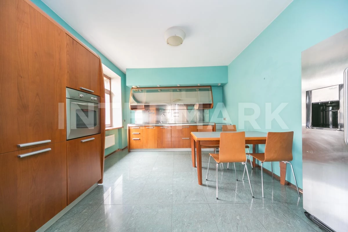 Rent Apartment, 4 rooms  Malaya Polyanka Street, 12A, Photo 1