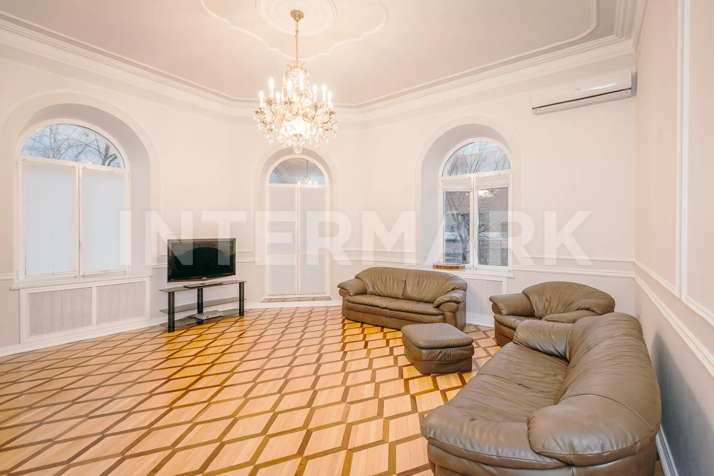 Rent Apartment, 4 rooms  Tverskoy Boulevard, 19, Photo 1