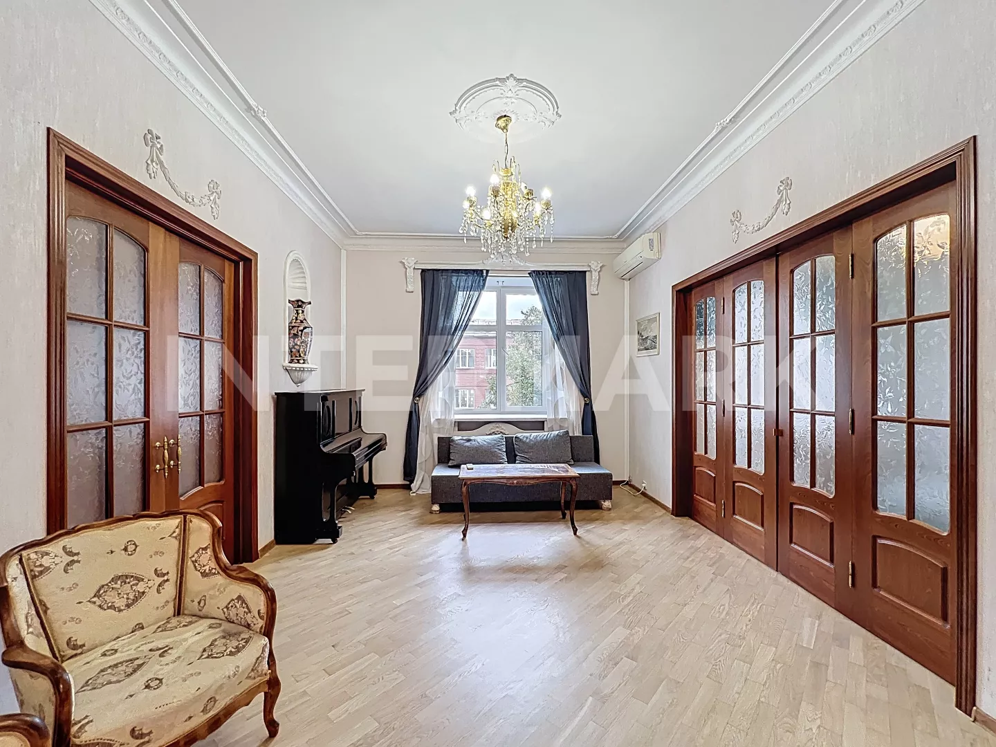 Снять в аренду Квартира, 4 комнаты  1-я Тверская-Ямская улица, 11, Фото 1