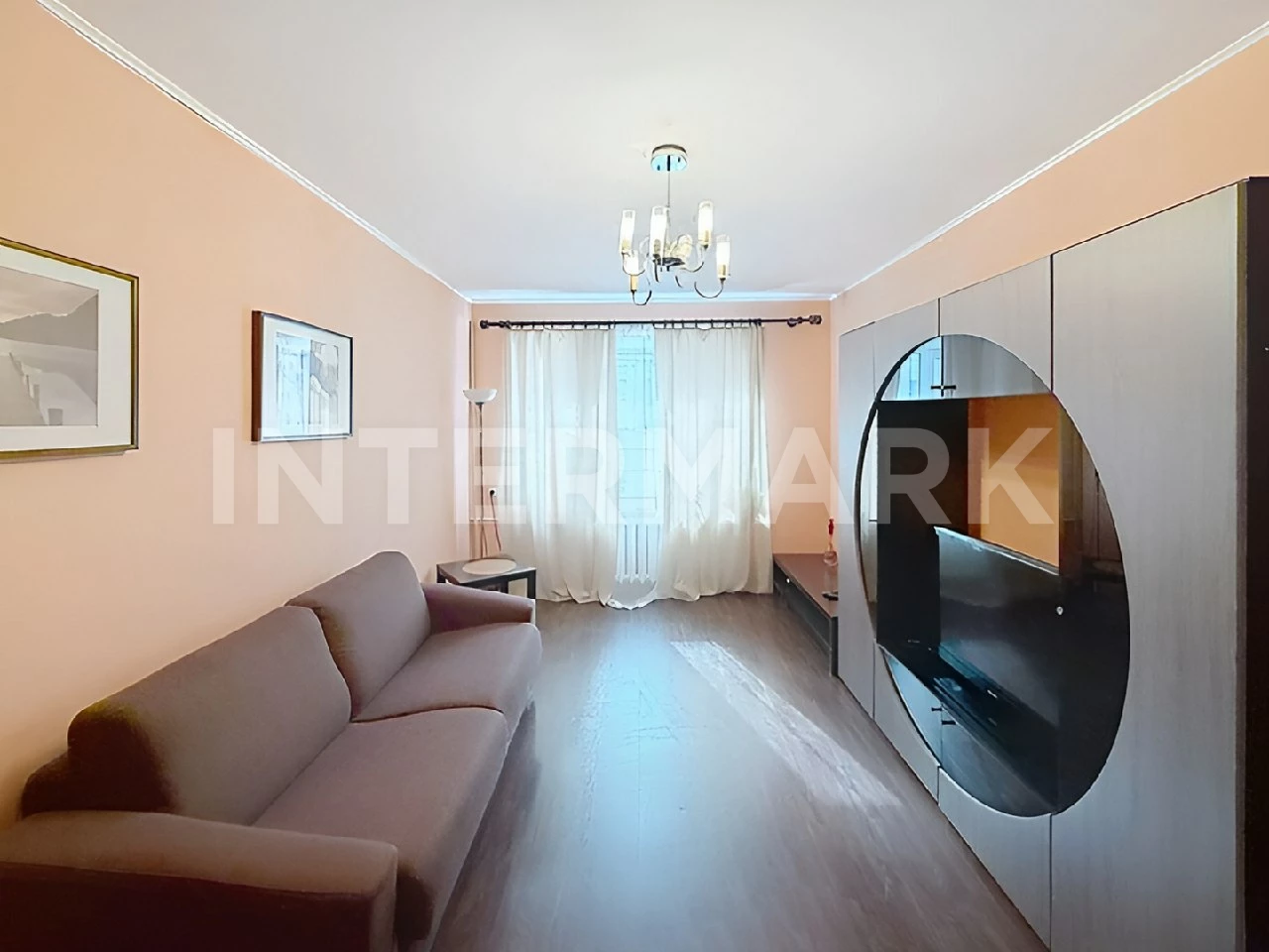 Снять в аренду Квартира, 2 комнаты  улица Петровка, 24, стр. 2, Фото 1