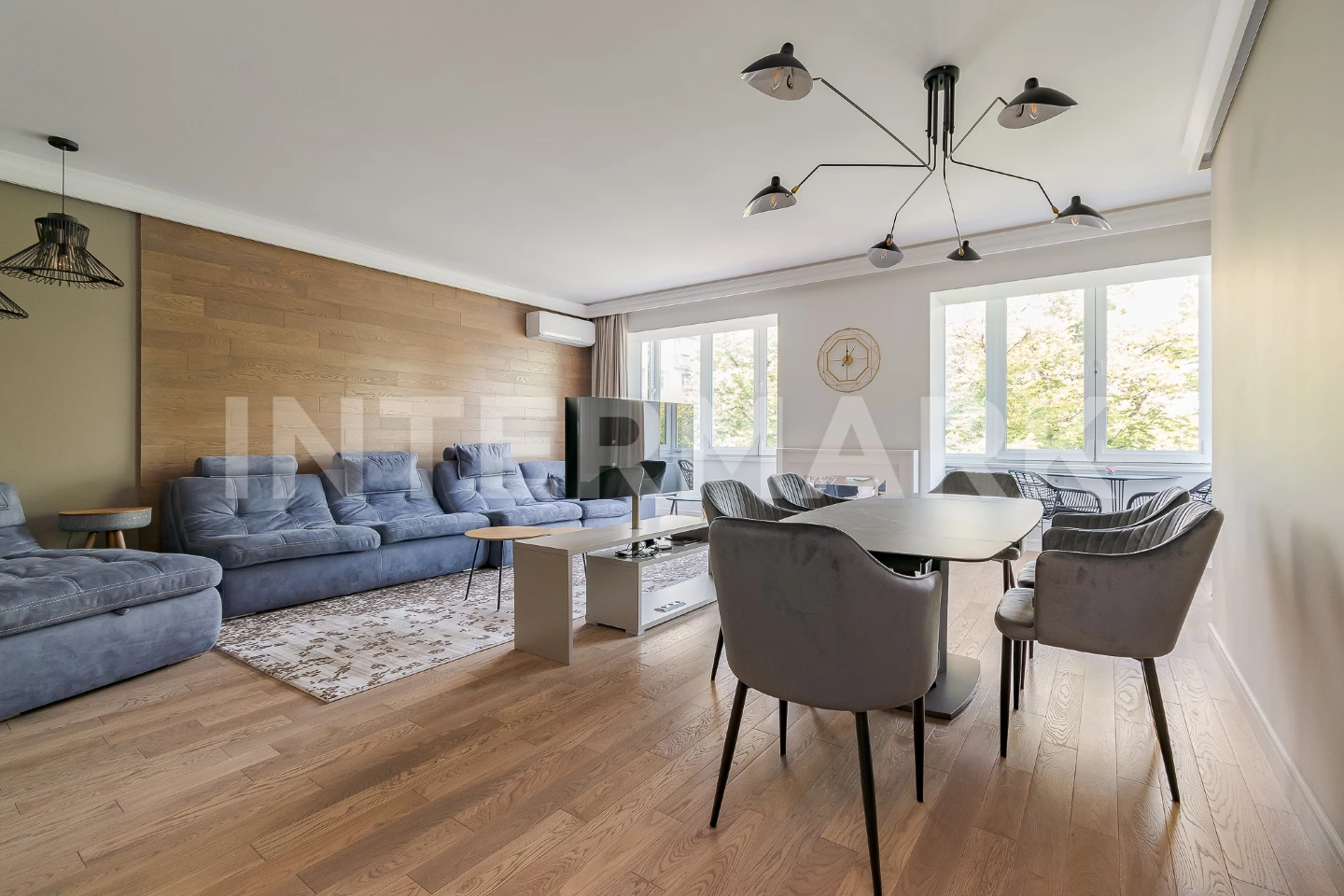 Rent Apartment, 4 rooms  Bolshoy Patriarshy Lane, 8, Photo 1