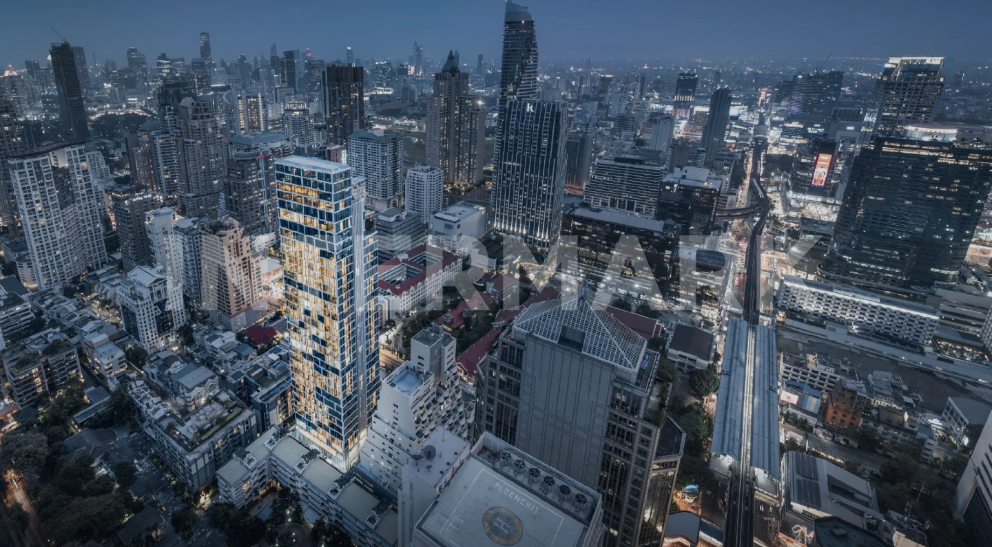  Upscale condominium in Langsuan area Thailand, Photo 1