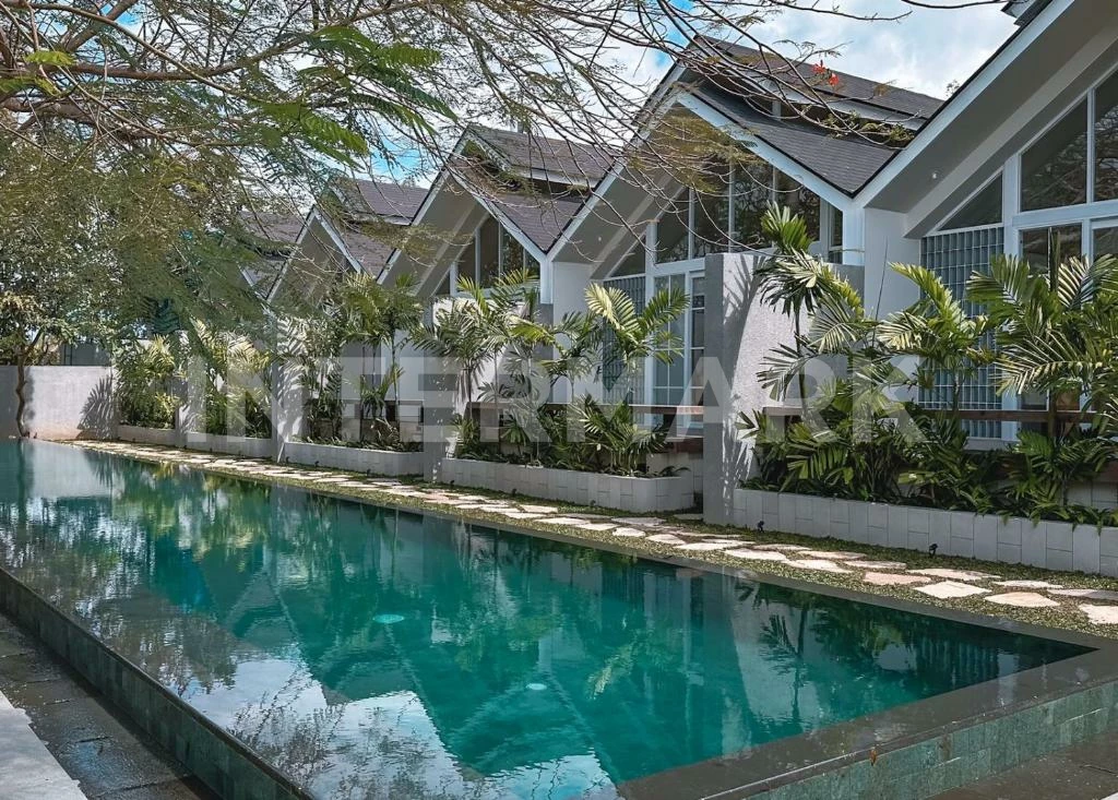  Готовый таунхаус в Джимбаране Индонезия, Фото 1