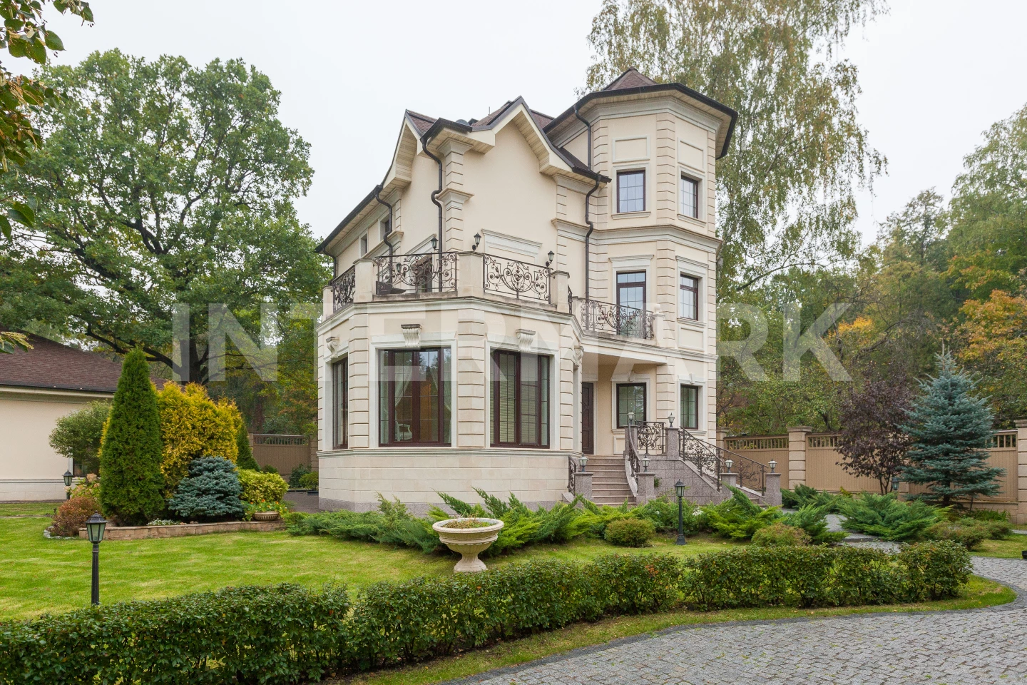  КП "Николина Гора" Рублево-Успенское шоссе, 24 км, Фото 1
