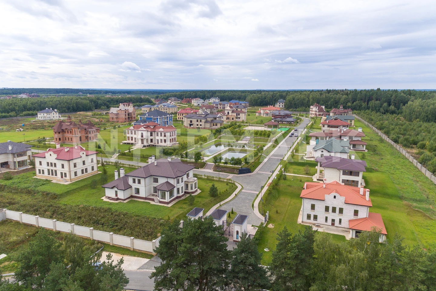   "Shato Soverain (Chateau Souverain)" Novorizhskoe, 18 км, Photo 1