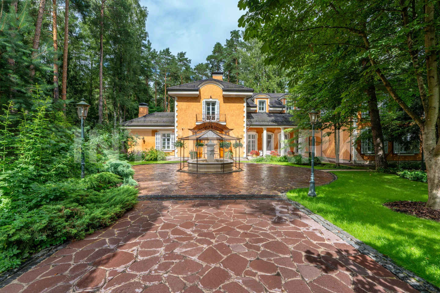  КП "Сосновый Бор" Рублево-Успенское шоссе, 24 км, Фото 1