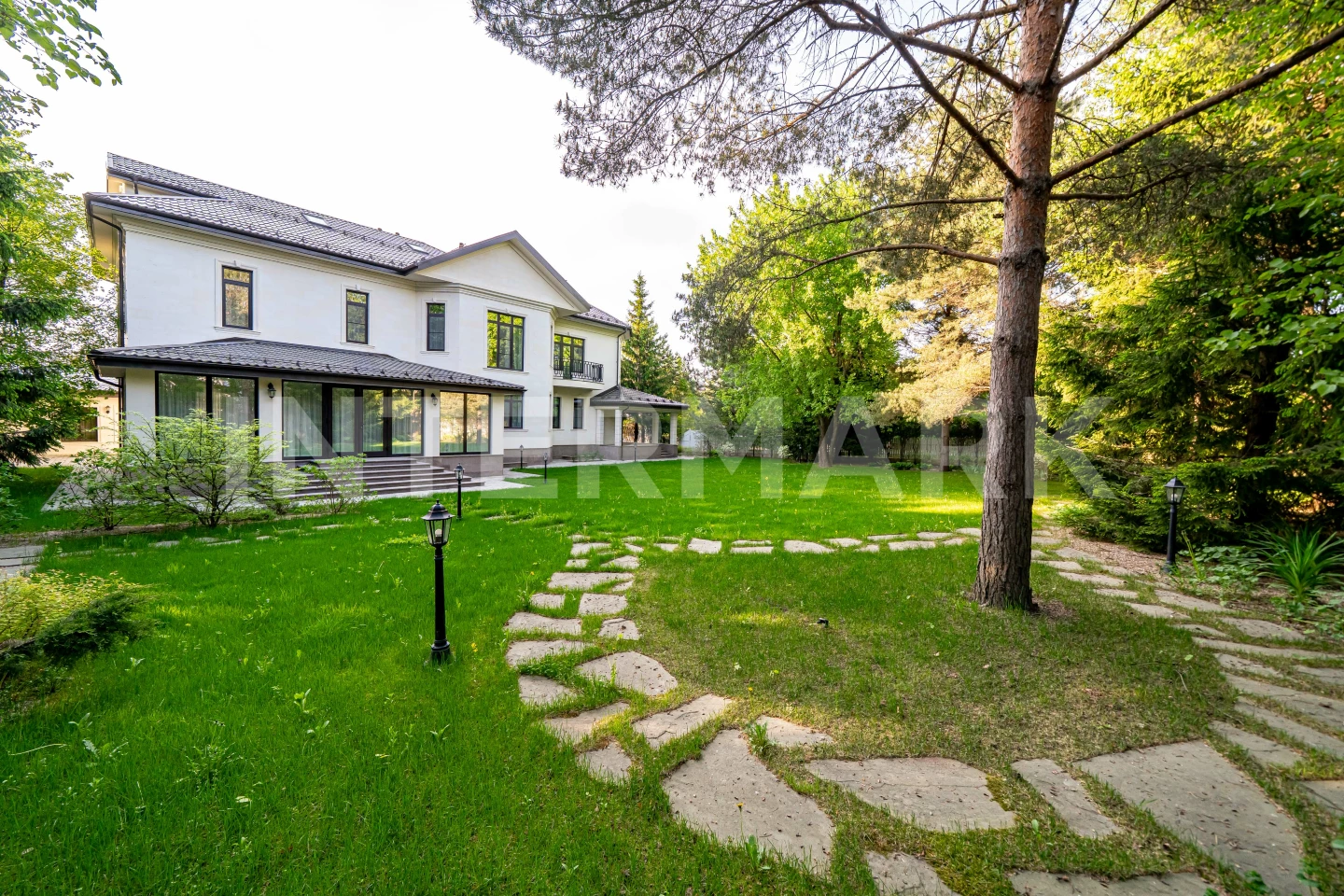   "Benilux" Novorizhskoe, 19 км, Photo 1