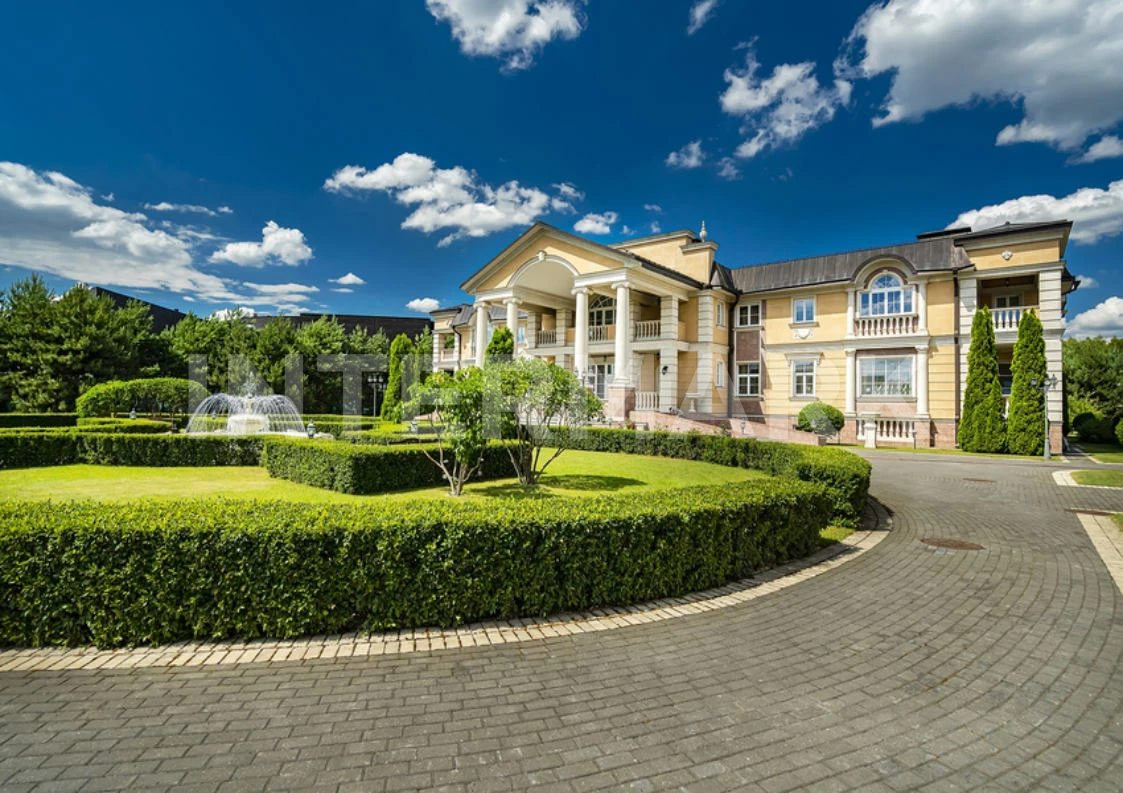  КП "ParkVille Жуковка (ПаркВилль Жуковка)" Рублево-Успенское шоссе, 9 км, Фото 1
