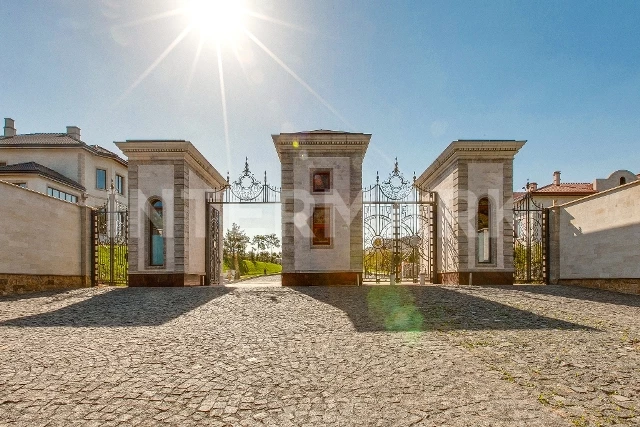   "Shato Soverain (Chateau Souverain)" Novorizhskoe, 18 км, Photo 1