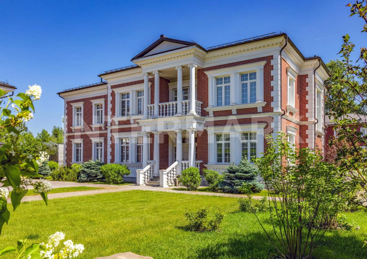  КП "ParkVille Жуковка (ПаркВилль Жуковка)" Рублево-Успенское шоссе, 9 км, Фото 1