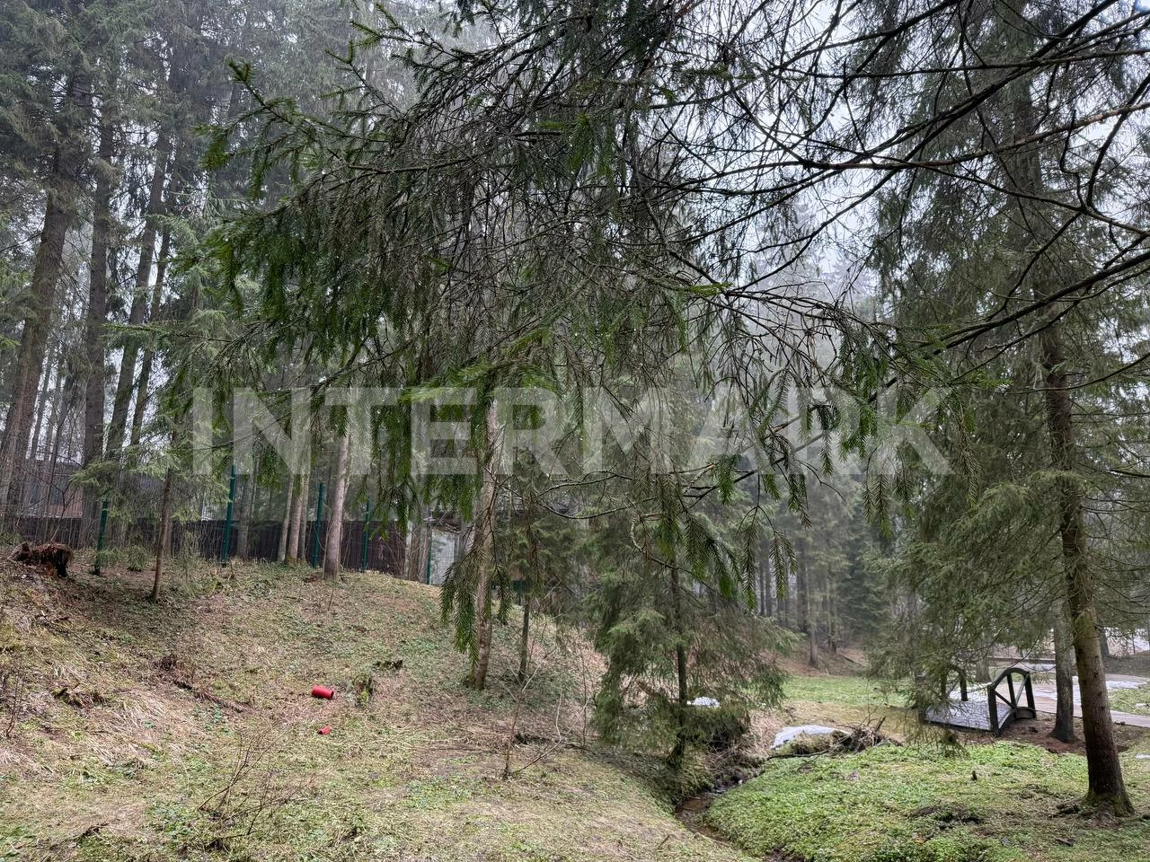  КП "Эмеральд Вилладж (Emerald Village)" Новорижское шоссе, 70 км, Фото 1