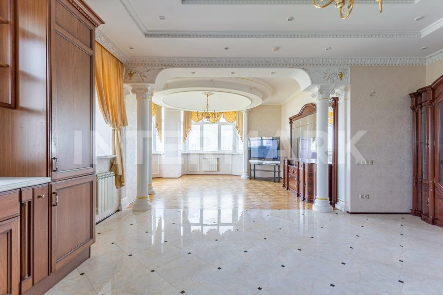 Квартира, 4 комнаты &nbsp; Давыдковская улица, 3, Фото 1