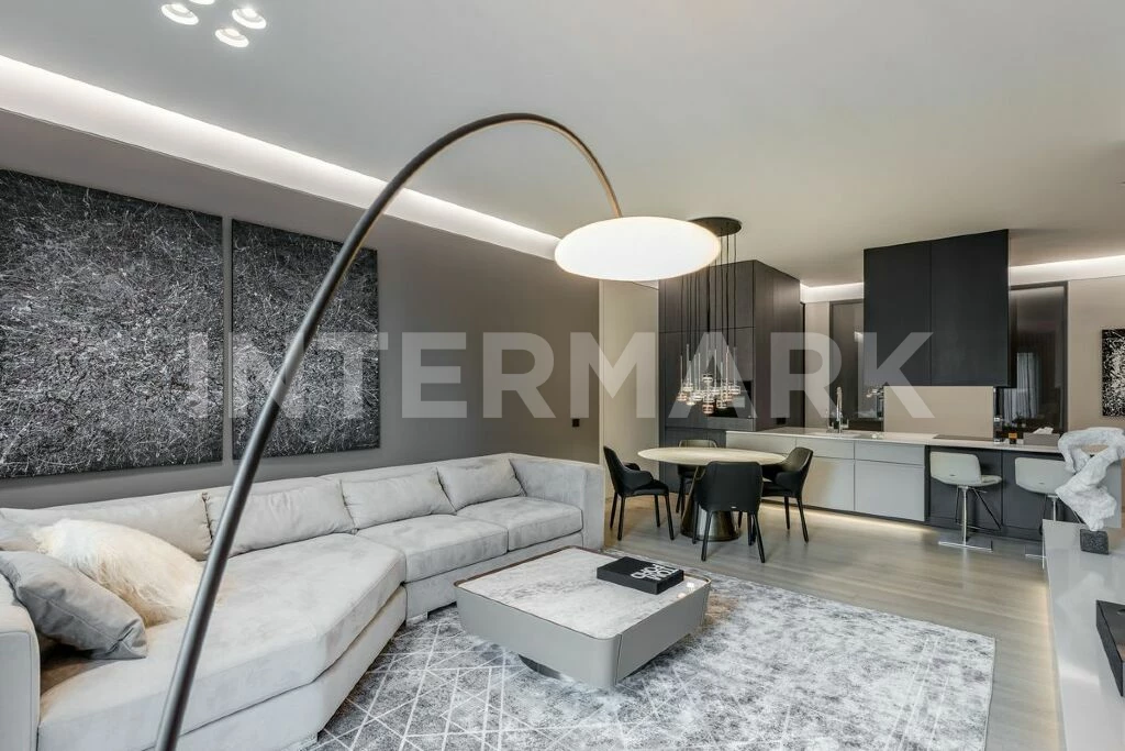 Apartment, 3 rooms  ulitsa Usachiova,  15, Photo 1