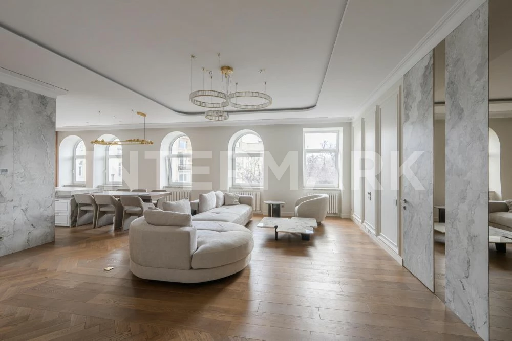 Apartment, 4 rooms  Malaya Bronnaya ulitsa,  31/13, Photo 1