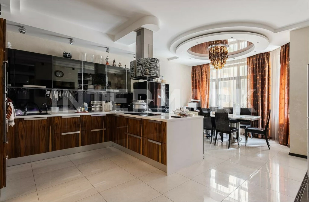 Apartment, 4 rooms  Lomonosovskiy prospekt,  25k1, Photo 1