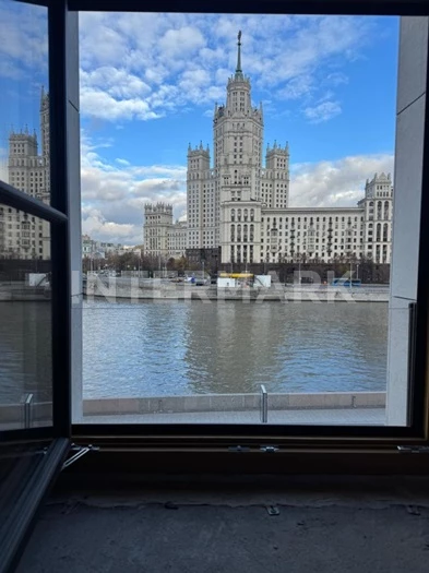 Квартира, 4 комнаты &nbsp; Космодамианская набережная, 4/22с8, Фото 1