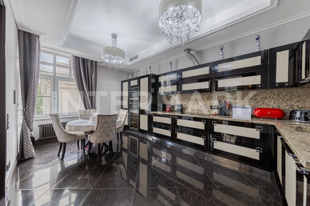 Квартира, 3 комнаты &nbsp; Малый Новопесковский переулок, 8, Фото 1