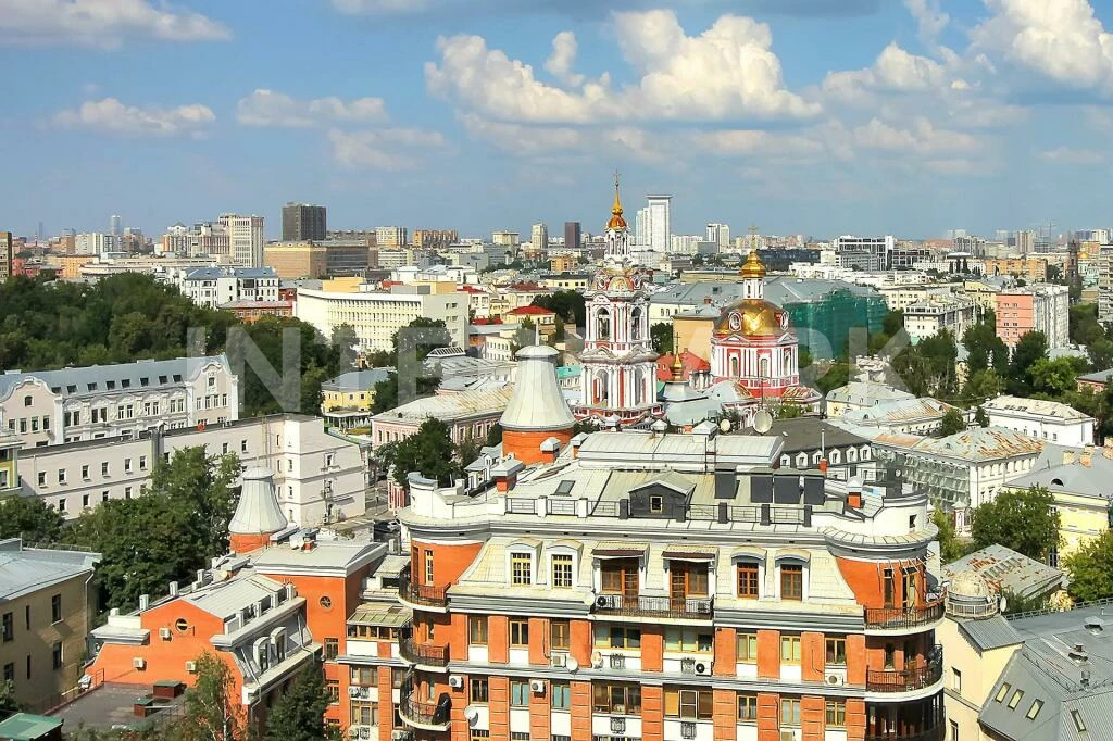 Квартира, 5 комнат  улица Маршала Казакова,  7, Фото 1