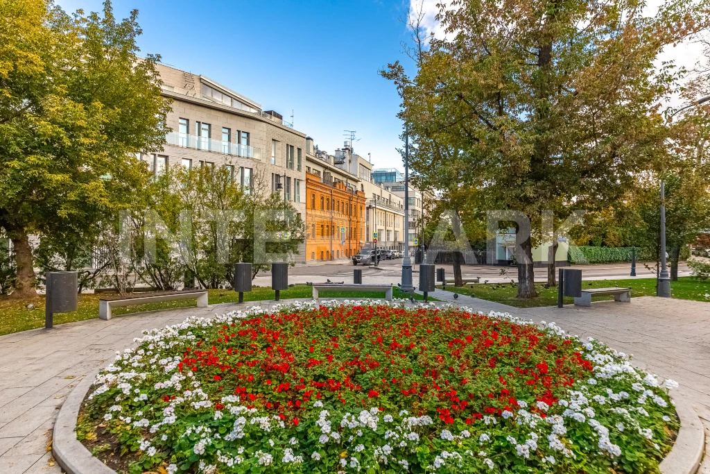 Квартира, 4 комнаты  1-й Зачатьевский переулок,  8с1, Фото 1
