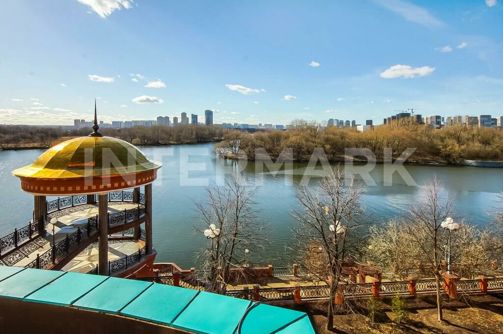 Квартира, 6 комнат  Авиационная улица,  79Б, Фото 1