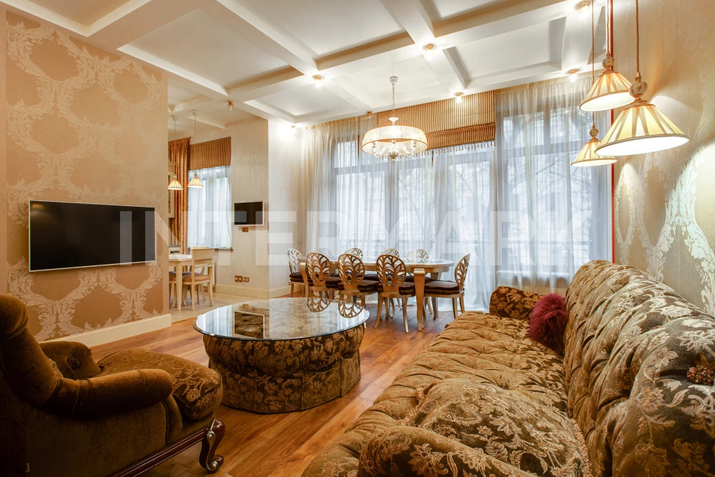 Квартира, 4 комнаты &nbsp; Большой Палашёвский переулок, 10, Фото 1