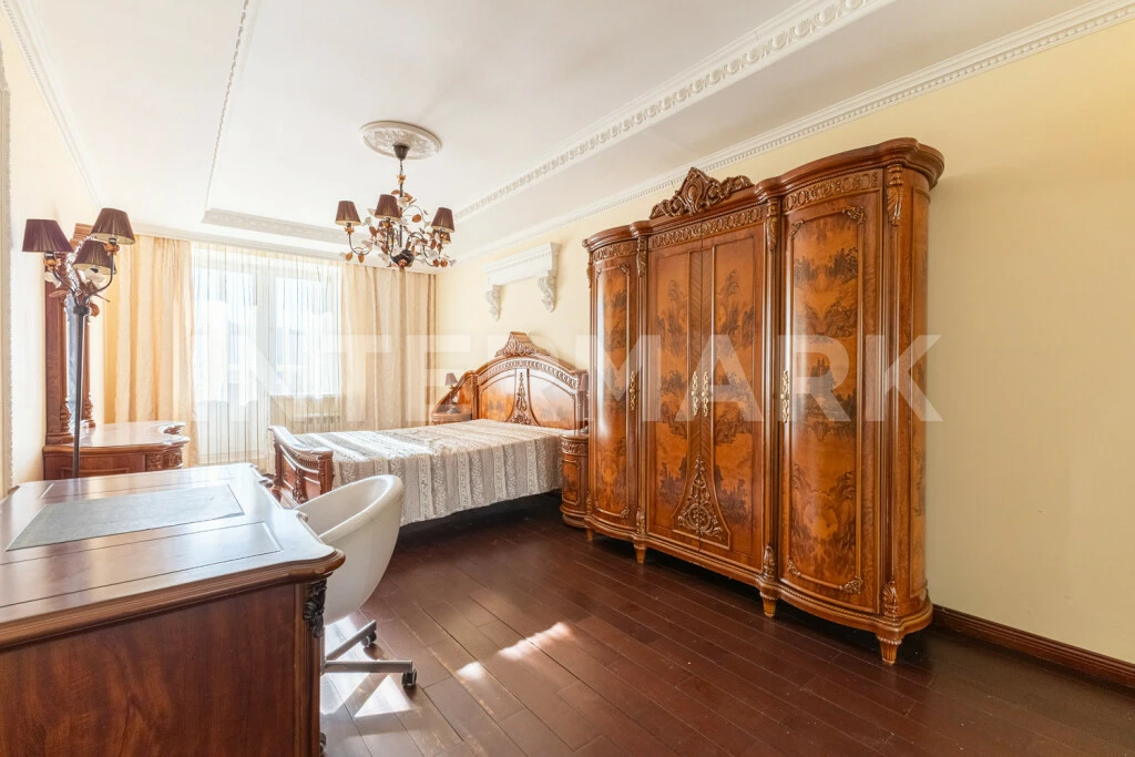 Квартира, 3 комнаты  улица Покрышкина,  8, Фото 1