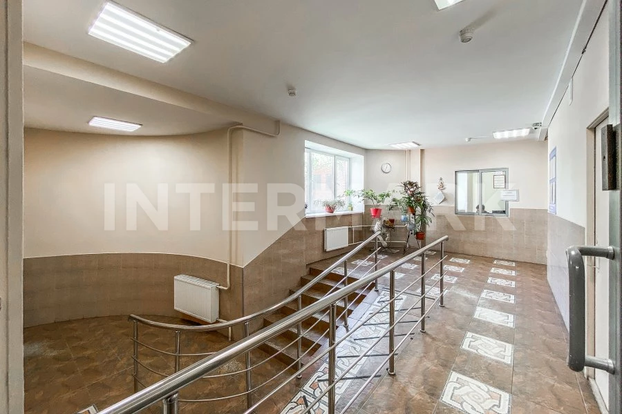 Квартира, 3 комнаты &nbsp; Алымова улица, 3, Фото 1