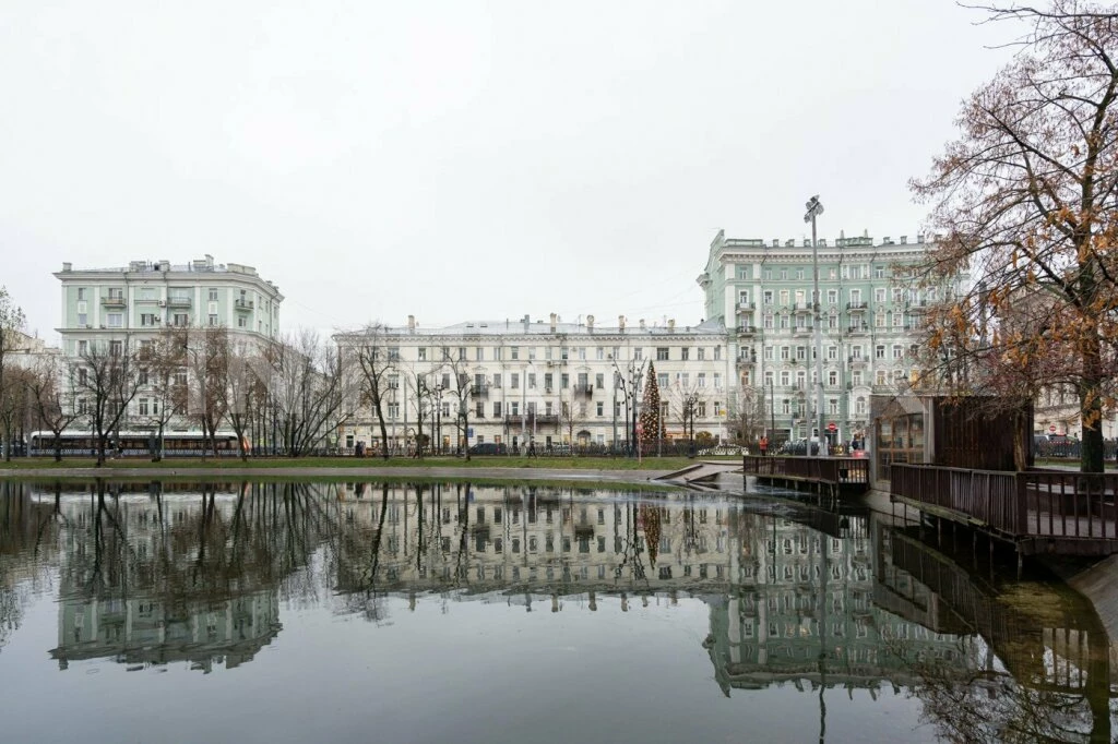 Квартира, 6 комнат &nbsp; улица Макаренко, 2/21с1, Фото 1