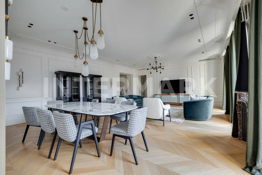 Apartment, 4 rooms  ulitsa Plyushtiha,  37, Photo 1