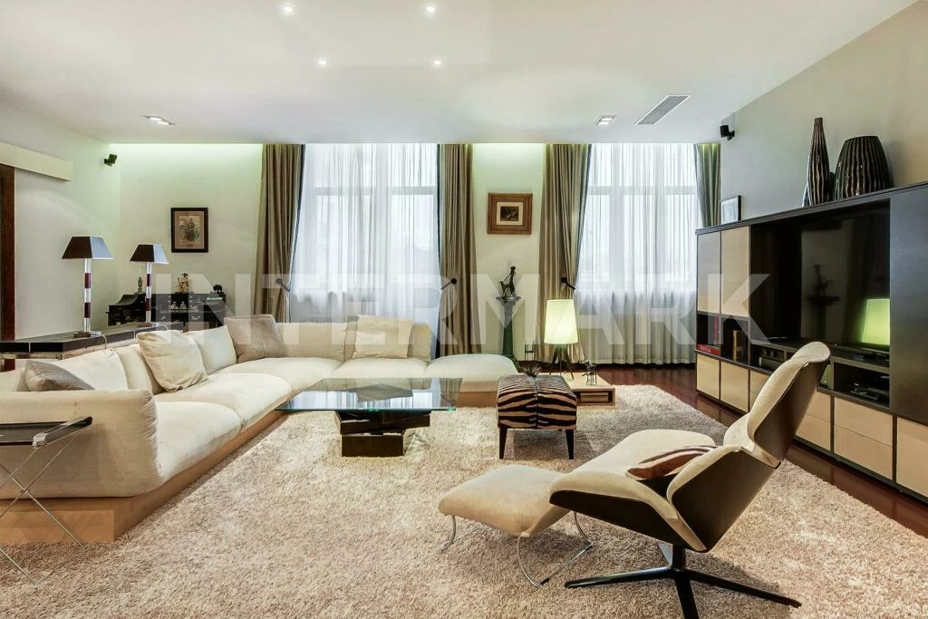 Apartment, 4 rooms  Lavrushinskiy pereulok,  11k1, Photo 1