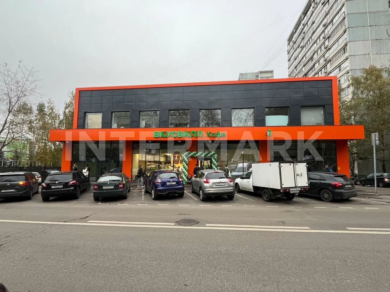  ТЦ АссортиДа у м.Давыдково Москва, Инициативная улица, 3, Фото 1