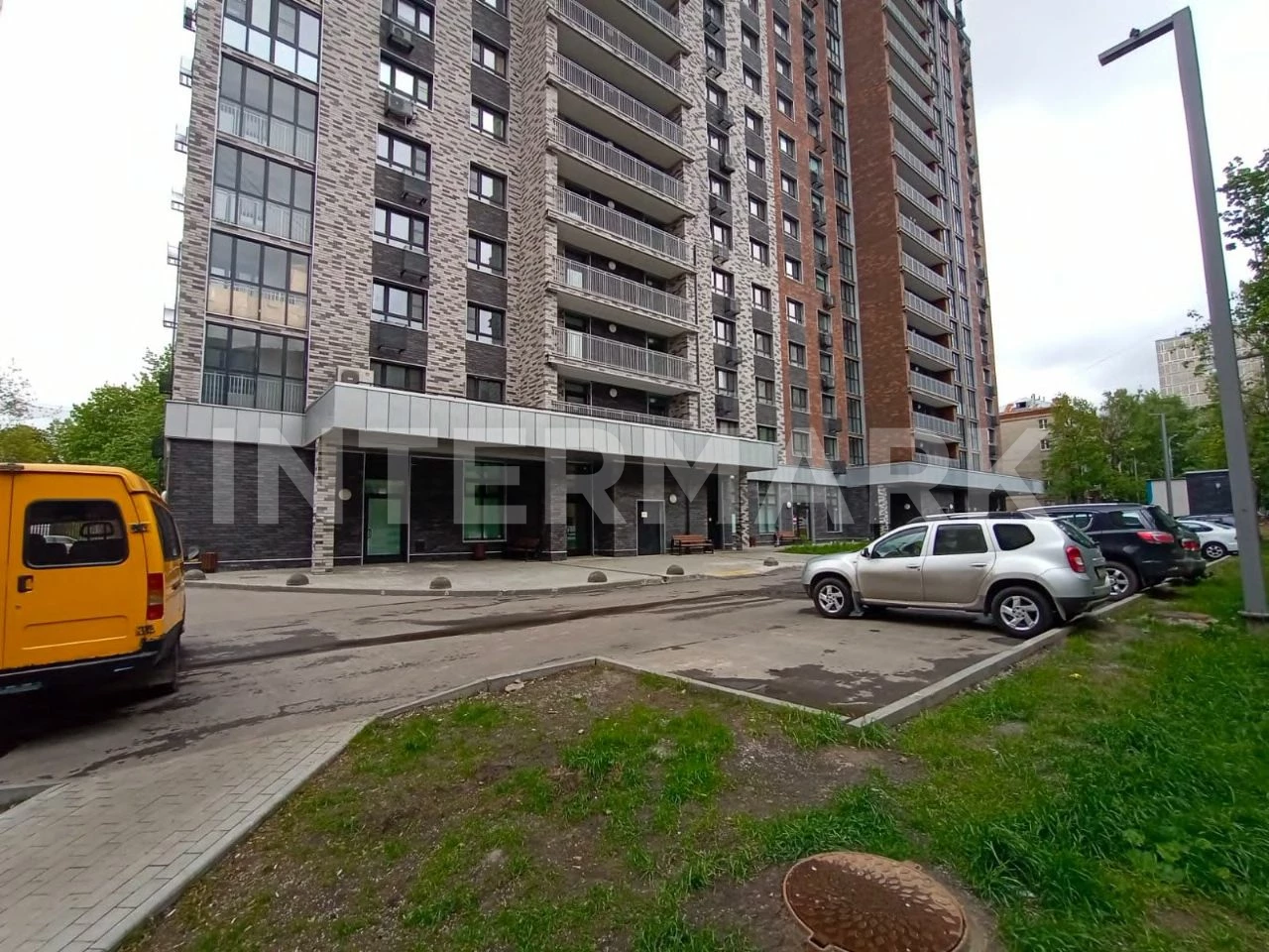   ulitsa Plyushteva, 15k3, Photo 1