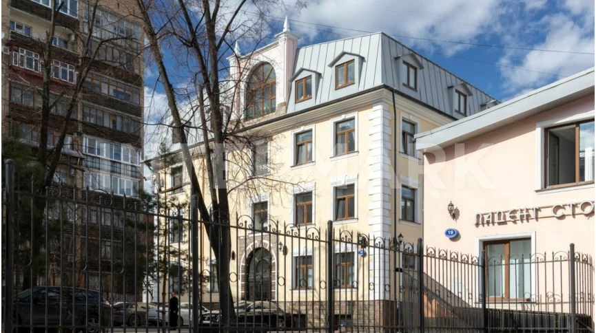 Rent   1-y Kolobovskiy pereulok, 19s2, Photo 1