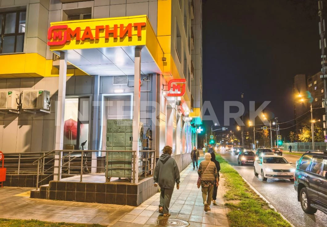  Магнит и Аптека на ул. Краснодонская  Москва, Краснодонская улица, 46/1, Фото 1