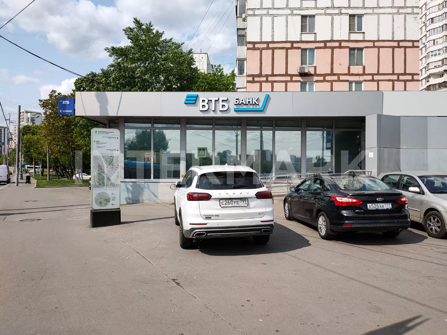  Банк ВТБ24 на Дмитровском шоссе Москва, Дмитровское шоссе, 64к1, Фото 1