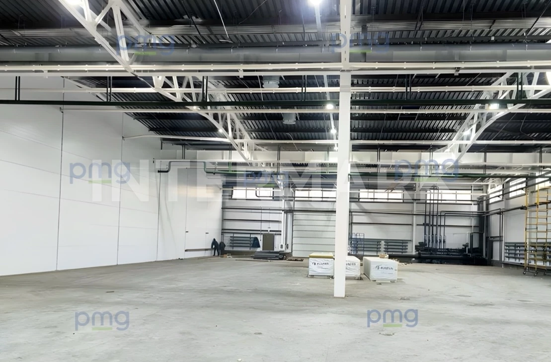 Снять в аренду  Склад у м. Боровское шоссе Москва, 2-я Карпатская улица, 4с4, Фото 1