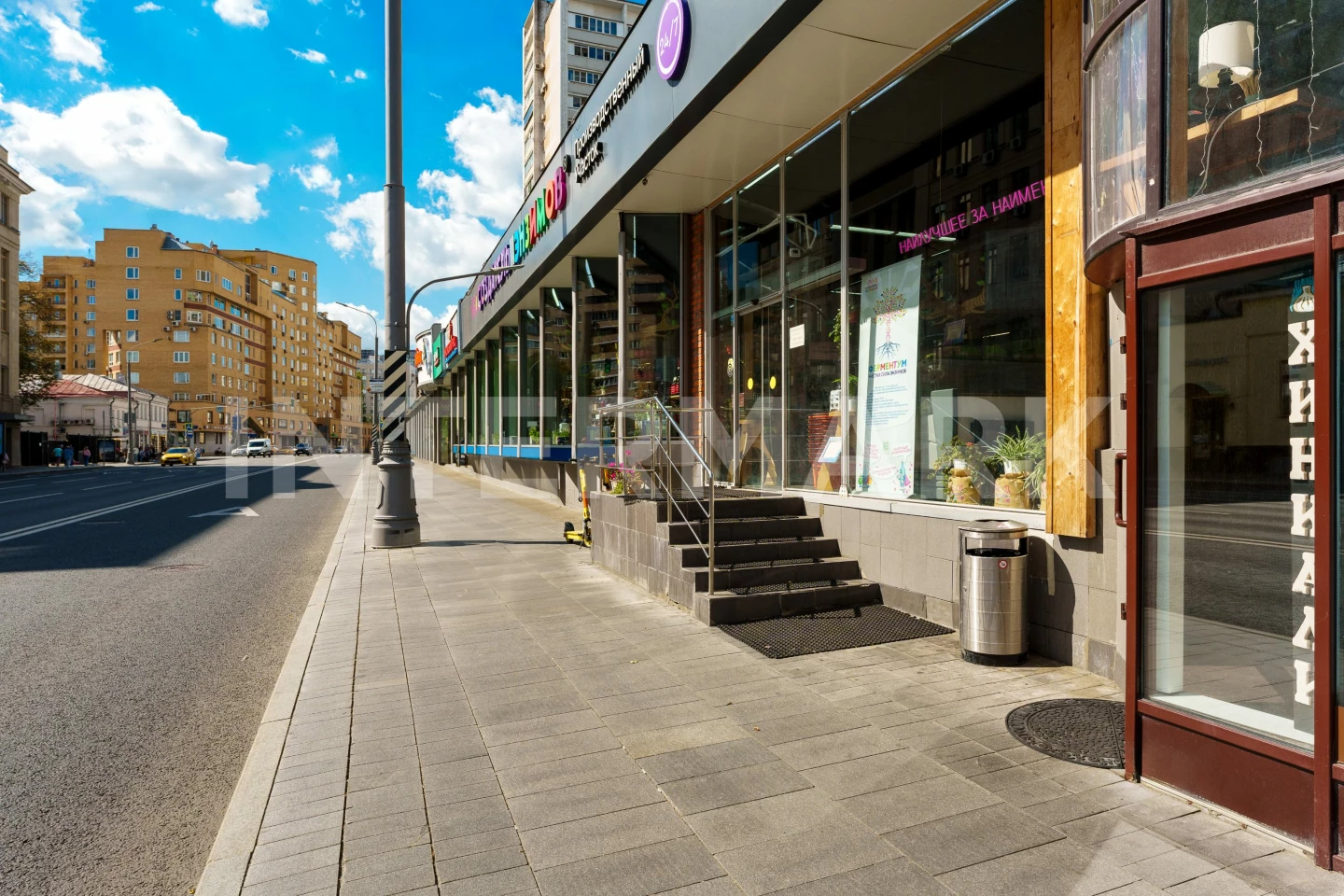 Снять в аренду  Ритейл на ул. Таганской Москва, Таганская улица, 25-27, Фото 1