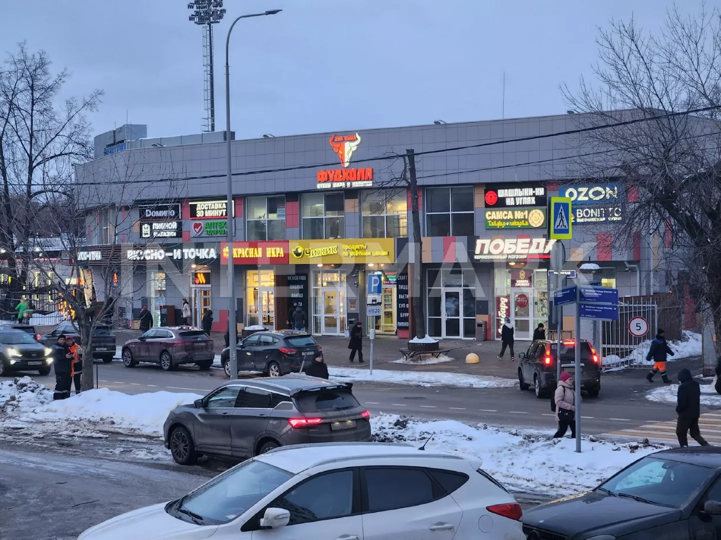  ТЦ у м. Тушинская Москва, Тушинская улица, 18, Фото 1